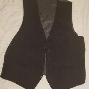 Claiborne vest